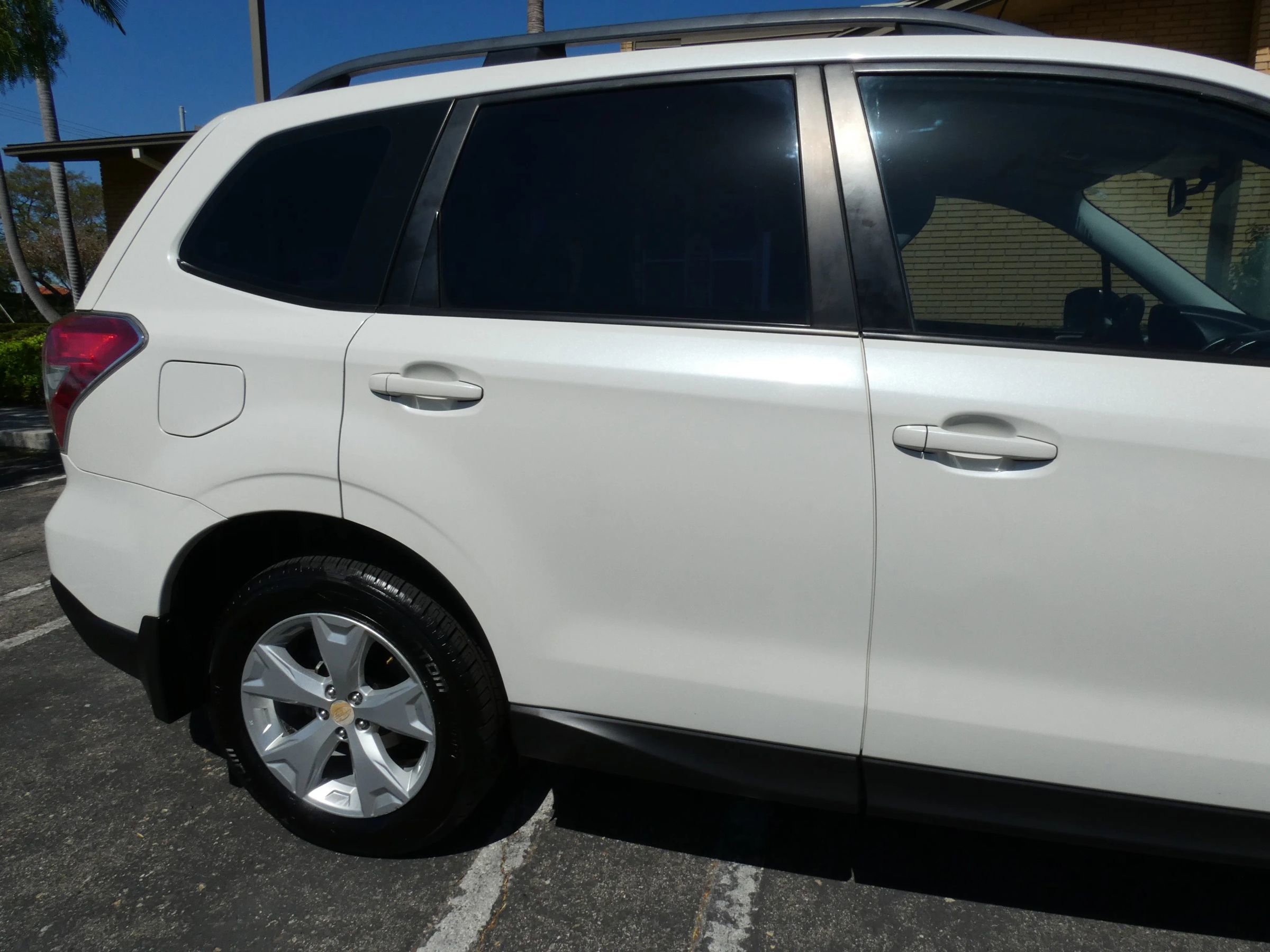 Used 2016 Subaru Forester 2.5i w/ Alloy Wheel Package image 7