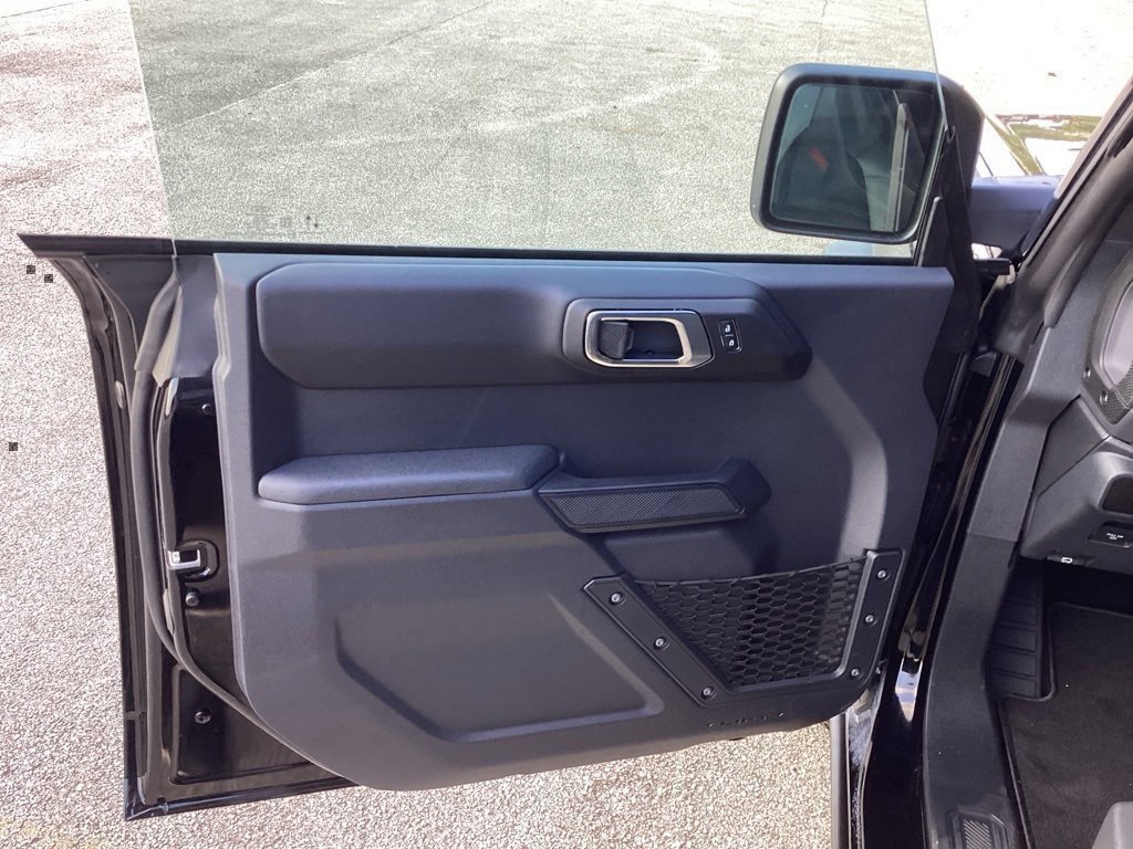 New 2025 Ford Bronco Badlands image 24