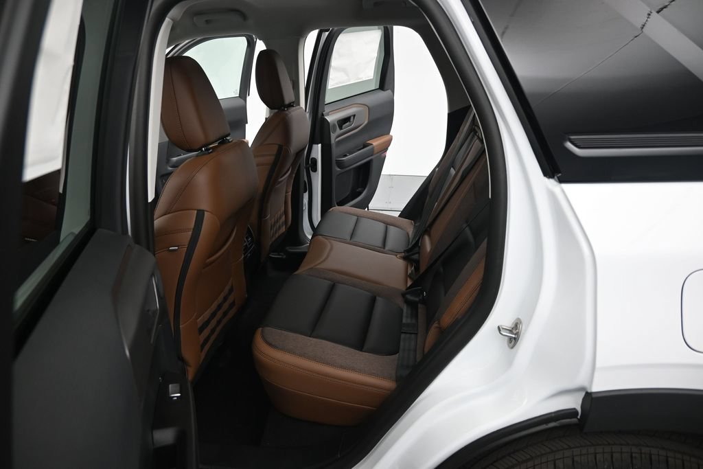New 2026 Ford Bronco Sport Outer Banks w/ Outer Banks Tech Package+ AWD/4WD image 19