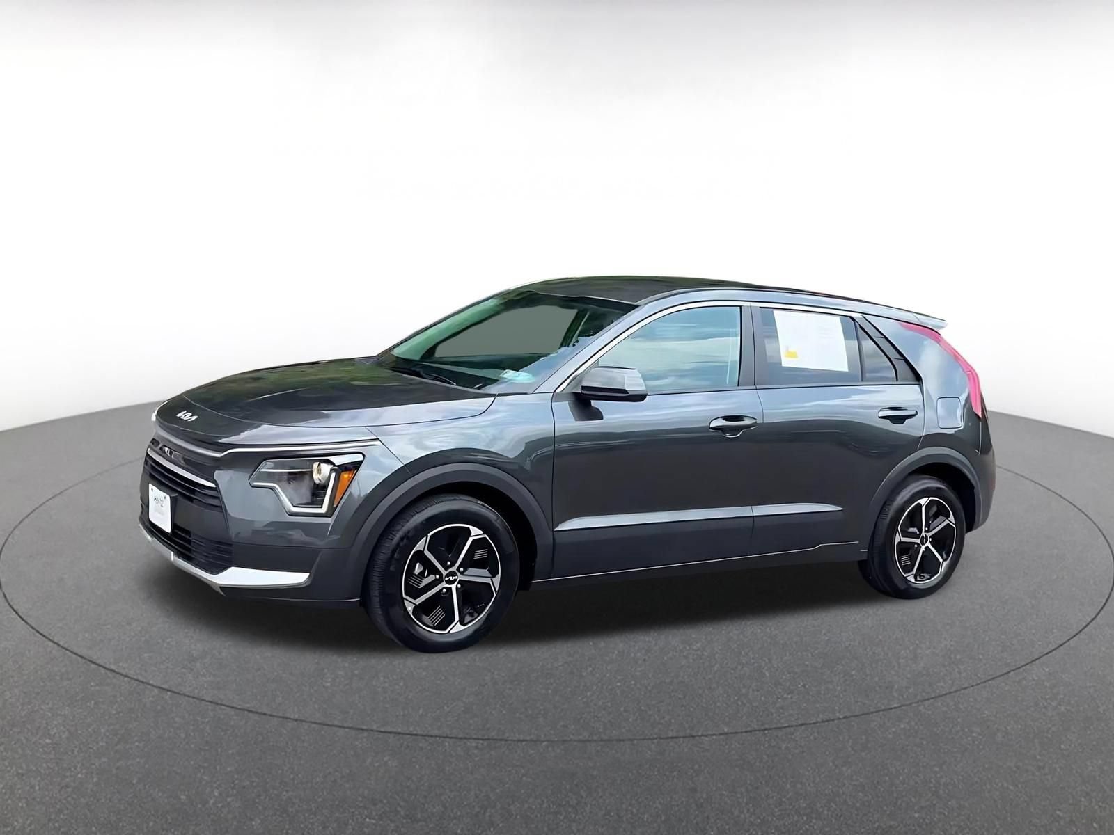 Used 2026 Kia Niro LX FWD image 8