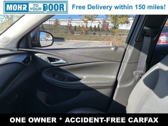 Used 2023 Buick Encore GX Select image 25