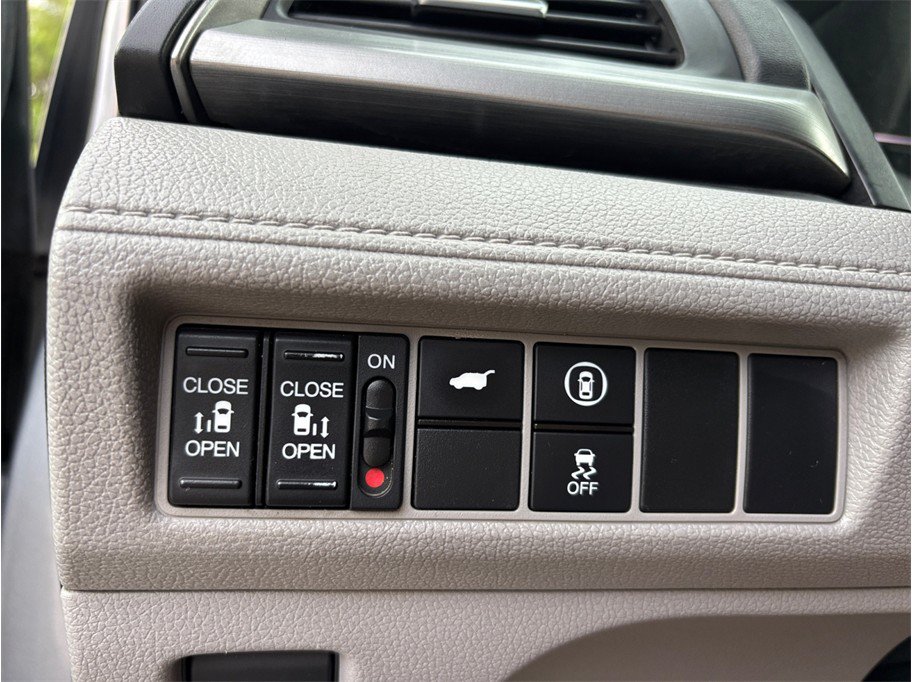 Used 2023 Honda Odyssey EX-L image 29