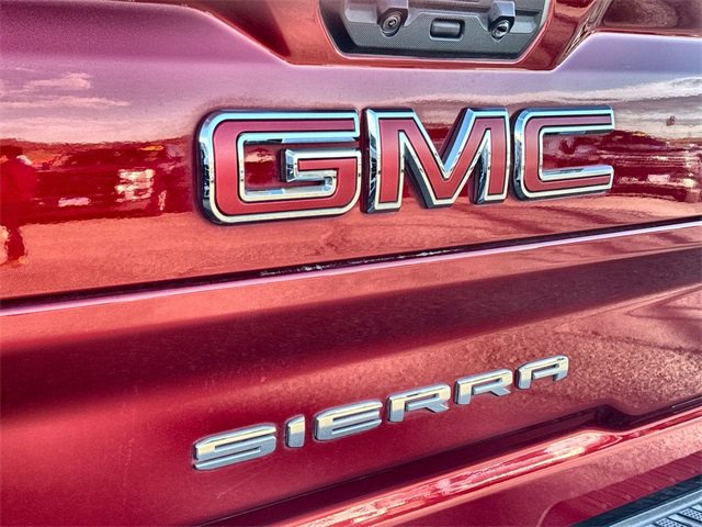 Used 2022 GMC Sierra 2500 AT4 w/ AT4 Premium Plus Package image 18