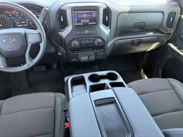 Certified 2025 Chevrolet Silverado 1500 Custom Trail Boss w/ Dark Appearance Package AWD/4WD image 17