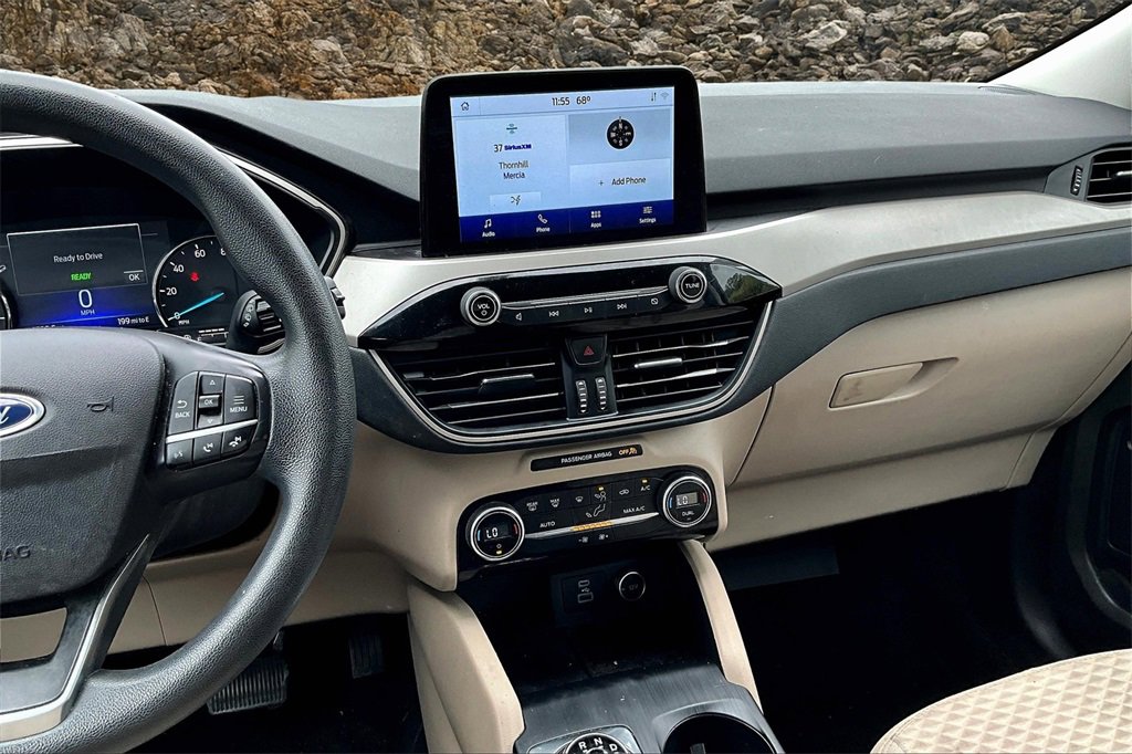 Used 2021 Ford Escape SE image 6