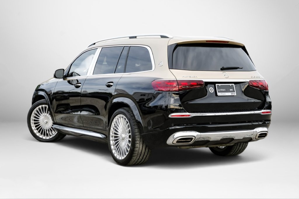 Used 2024 Mercedes-Benz Maybach GLS 600 4MATIC image 7