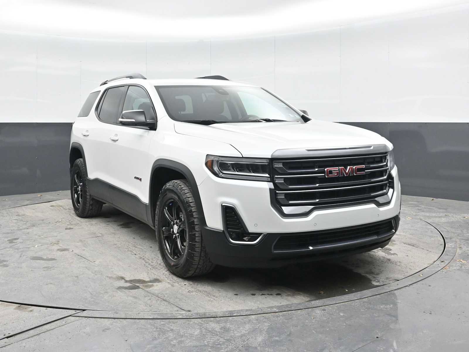 Used 2021 GMC Acadia AT4 image 5