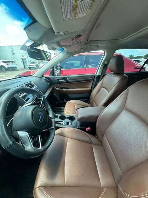 Used 2018 Subaru Outback 3.6R Touring AWD/4WD image 14