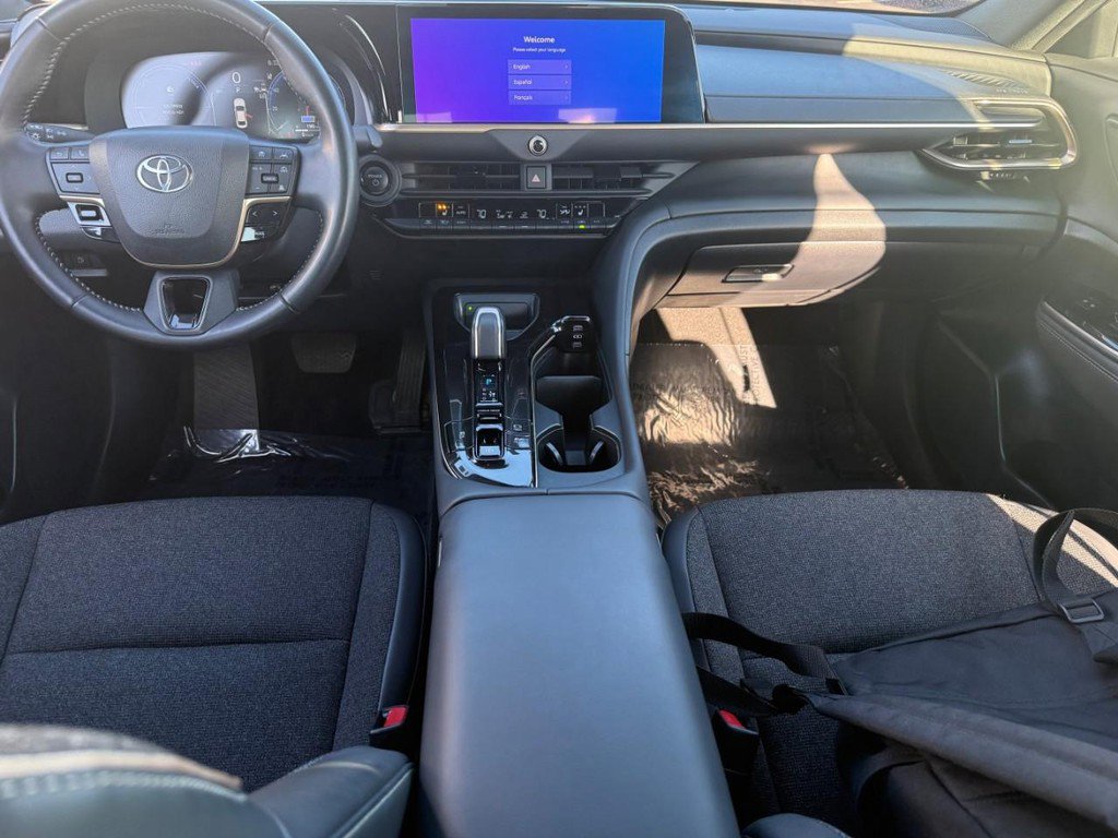 Certified 2024 Toyota Crown image 12