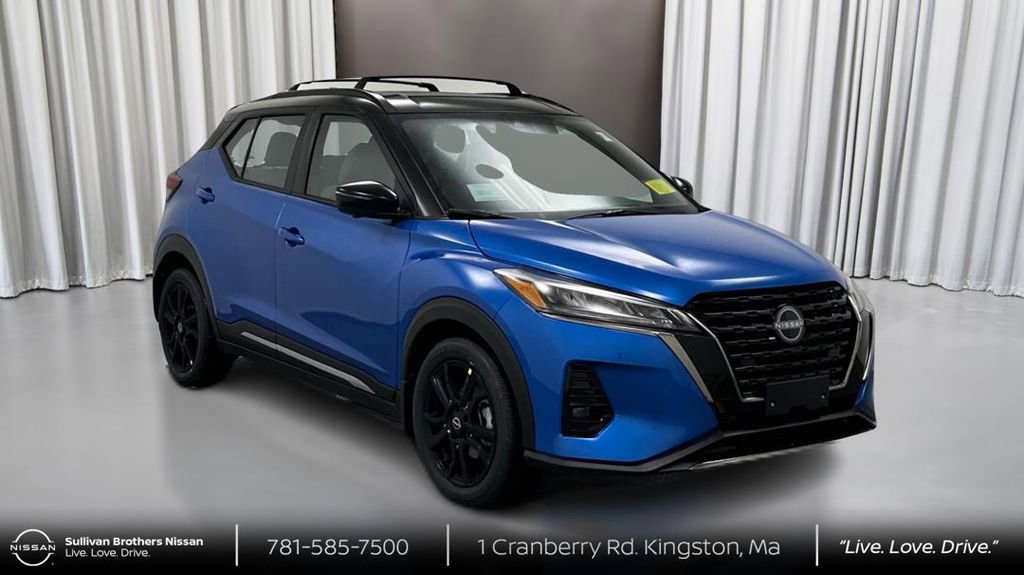 Certified 2024 Nissan Kicks SR w/ SR Premium Package image 3