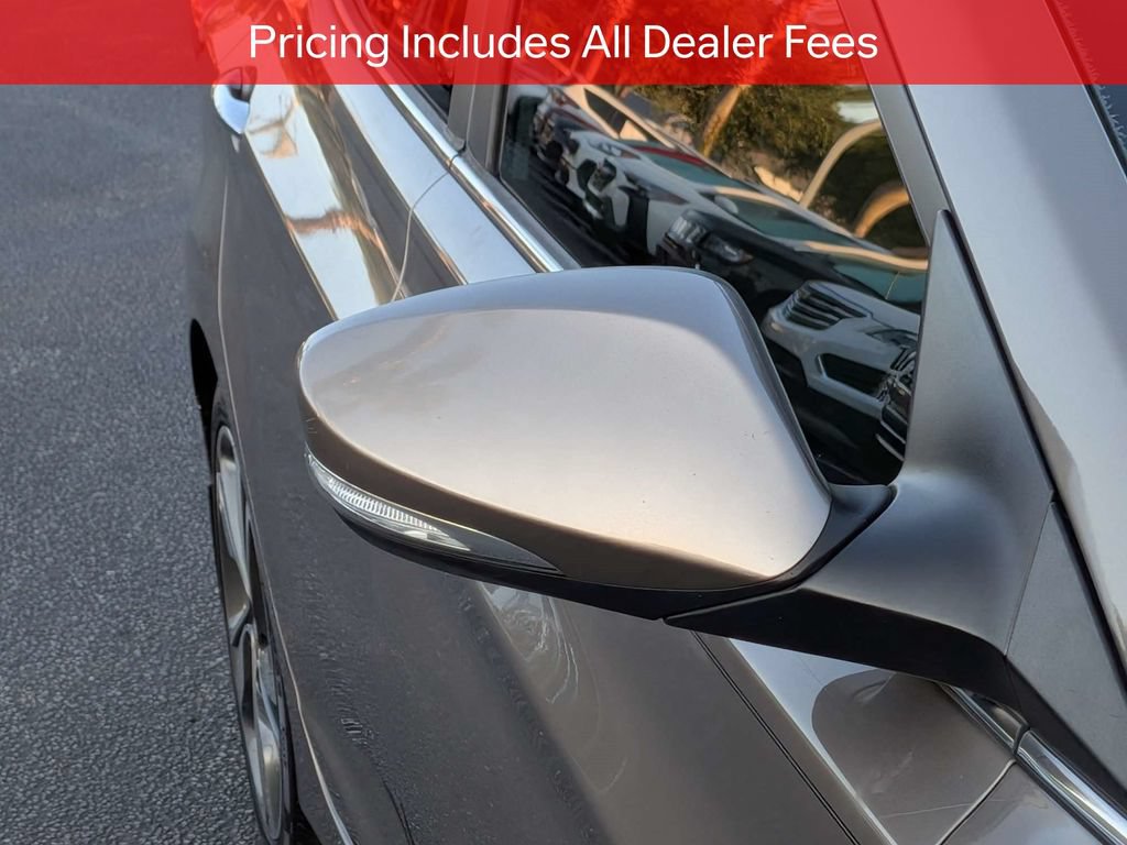 Used 2015 Hyundai Elantra Limited FWD image 11