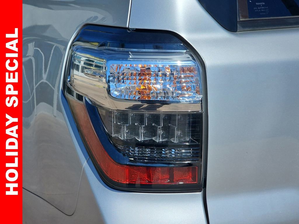 Used 2024 Toyota 4Runner SR5 Premium image 40