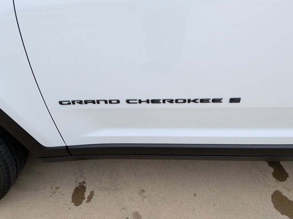New 2025 Jeep Grand Cherokee Limited image 53