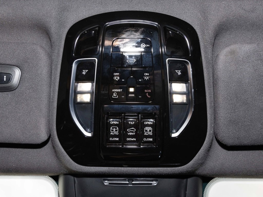 Used 2023 Maserati Grecale Modena image 40