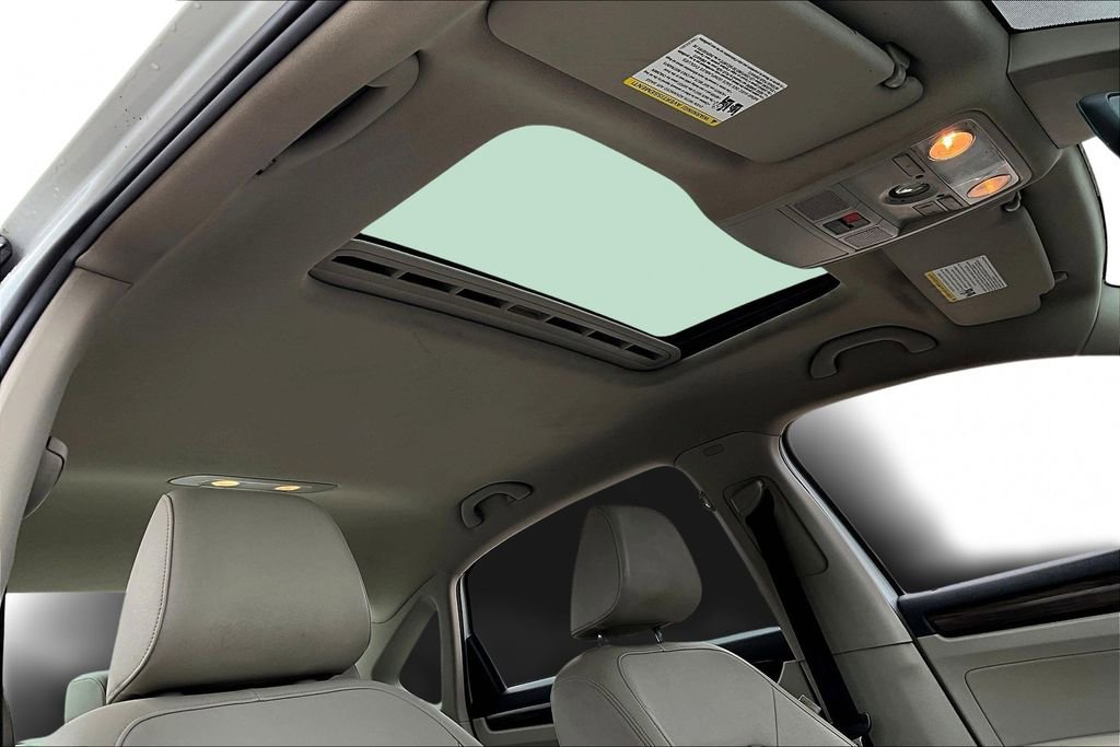 Used 2020 Volkswagen Passat 2.0T SEL image 27