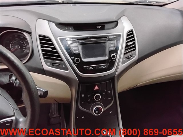 Used 2014 Hyundai Elantra SE w/ Option Group 02 image 12