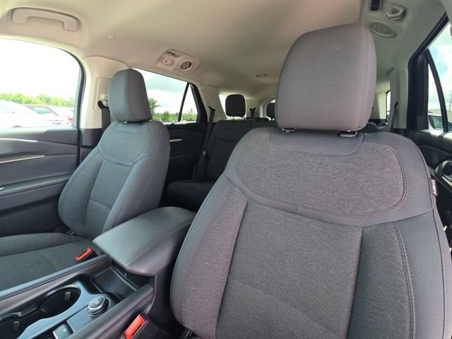 Used 2025 Ford Explorer Active RWD image 23