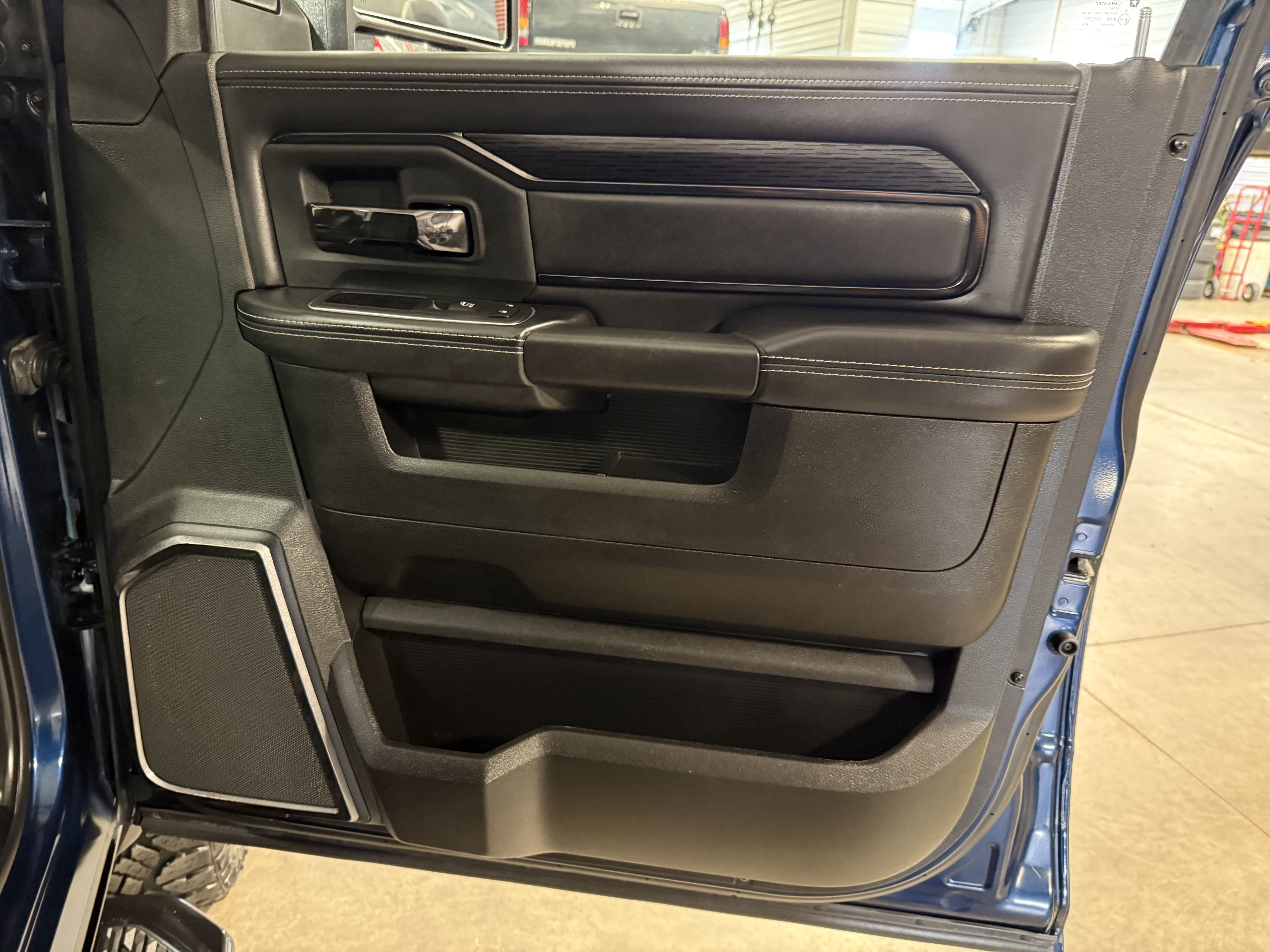 Used 2024 RAM 2500 Rebel w/ Safety Group AWD/4WD image 6
