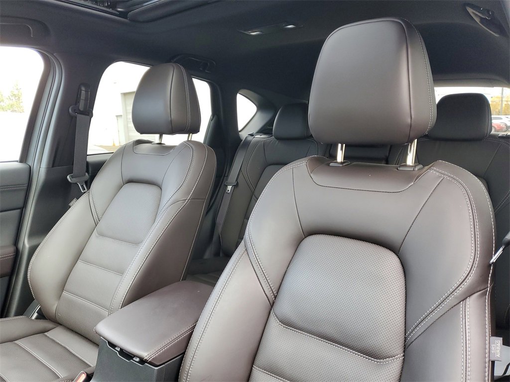 Used 2025 MAZDA CX-5 Signature image 13