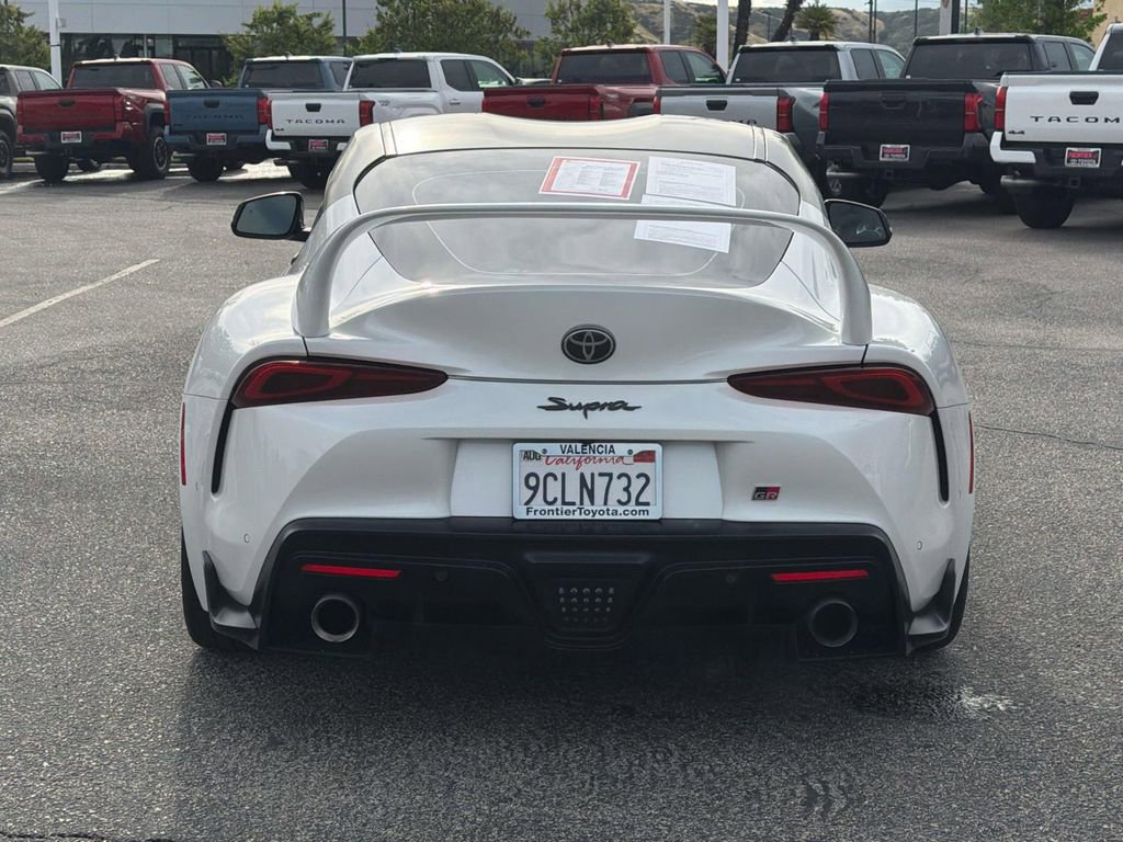 Used 2022 Toyota Supra Premium w/ Driver Assist Package image 5