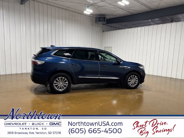 Used 2023 Buick Enclave Premium AWD/4WD image 6