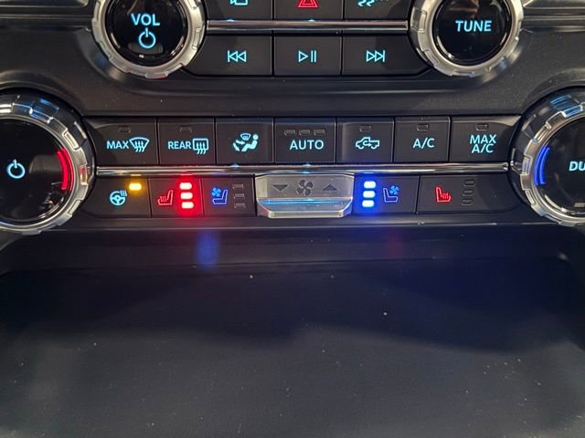 Used 2025 Ford F150 Lariat w/ Equipment Group 501A Mid image 31