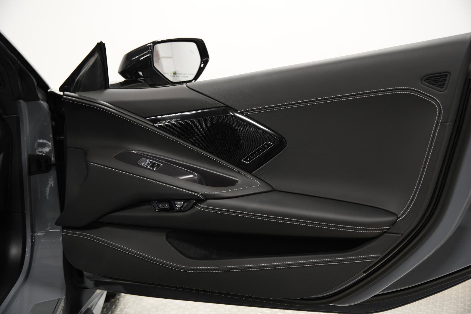 Used 2024 Chevrolet Corvette Stingray Premium Conv w/ Stealth Interior Trim Package image 26