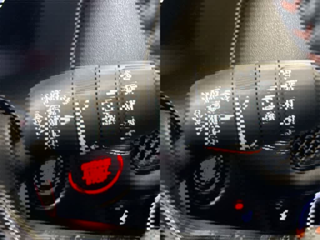 Used 2023 Honda HR-V Sport image 26