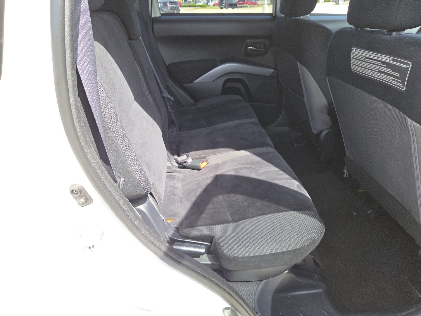 Used 2012 Mitsubishi Outlander ES FWD image 17