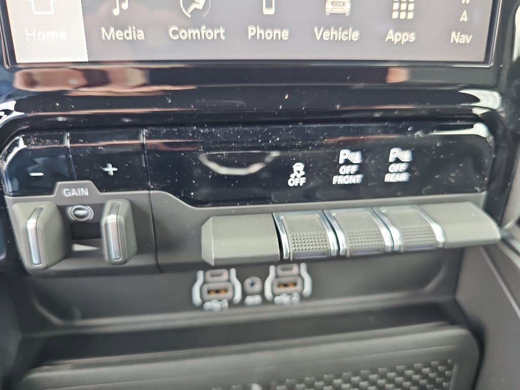 New 2026 RAM 1500 Laramie w/ Sport Appearance Package image 47