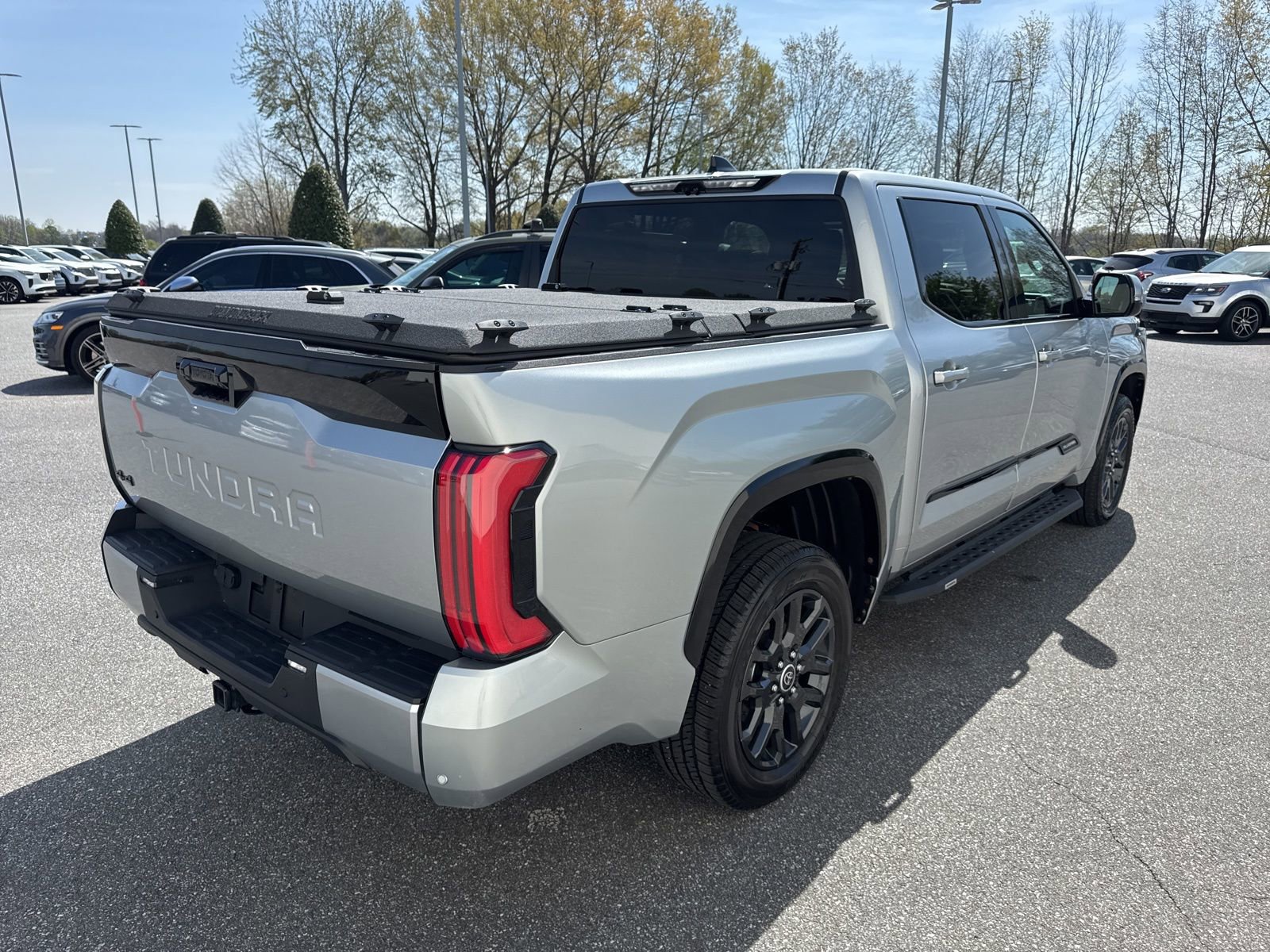 Used 2023 Toyota Tundra Platinum image 7