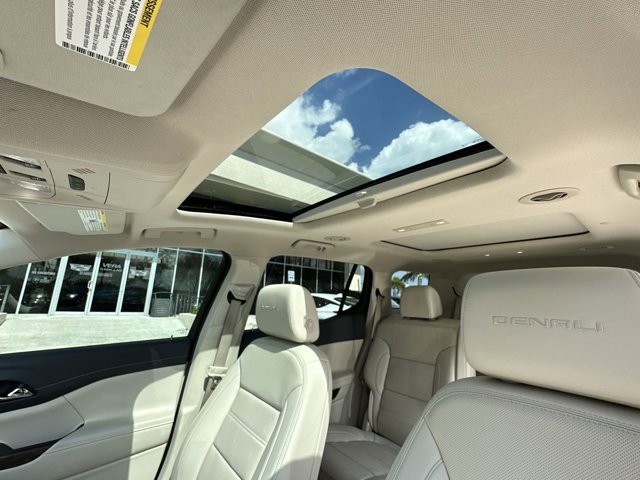 Certified 2021 GMC Acadia Denali w/ Denali Technology Package image 29