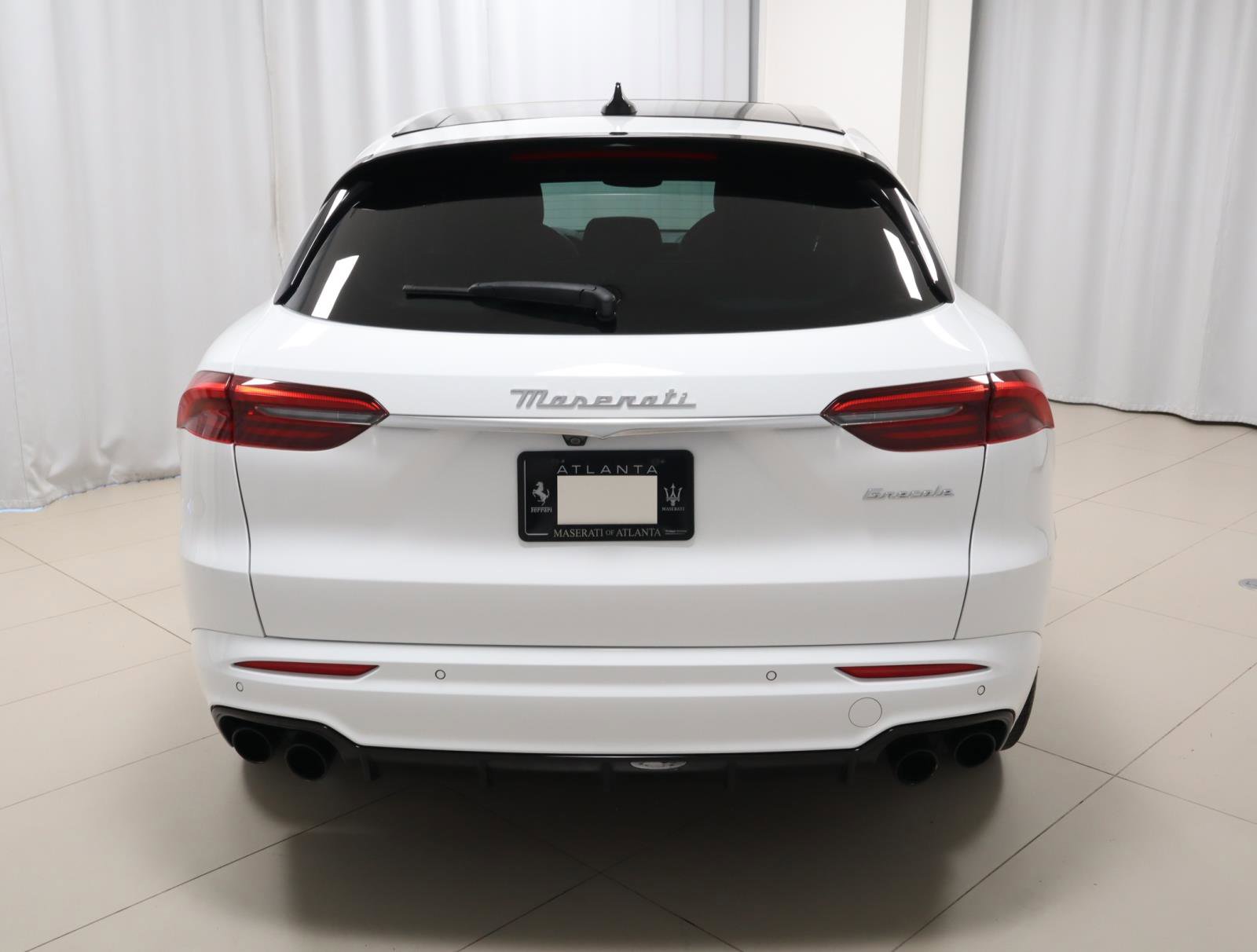 Used 2023 Maserati Grecale Modena image 4