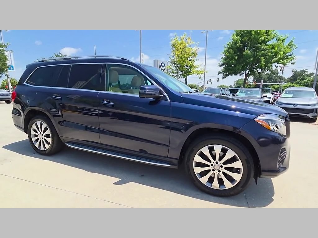 Used 2017 Mercedes-Benz GLS 450 4MATIC image 39