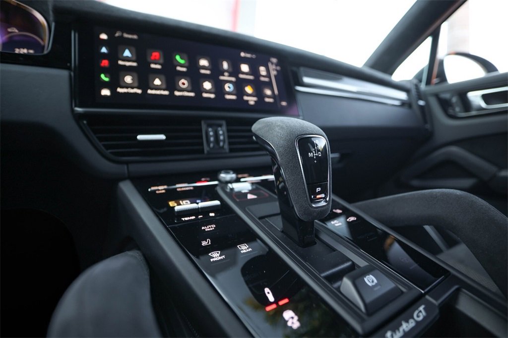 Used 2023 Porsche Cayenne Turbo GT image 34