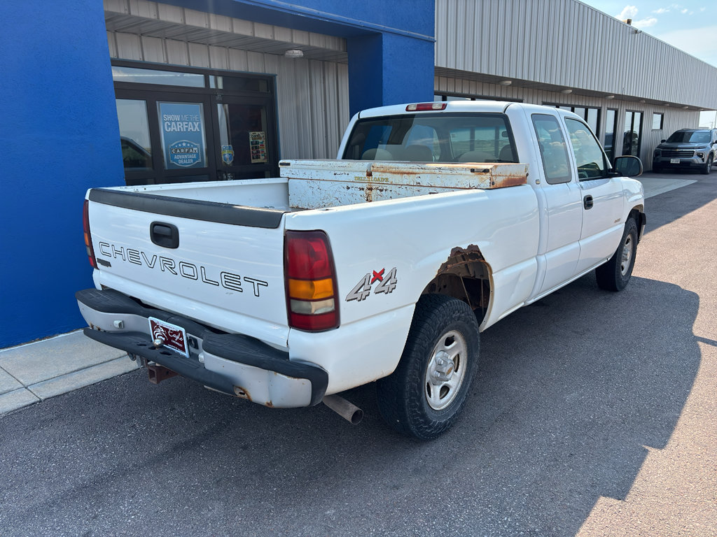 Used 2000 Chevrolet Silverado 1500 4x4 Extended Cab image 6