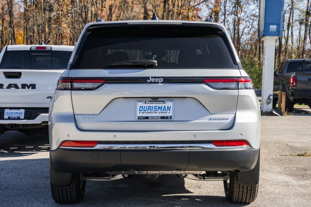 New 2025 Jeep Grand Cherokee Laredo X w/ Luxury Tech Group I image 5