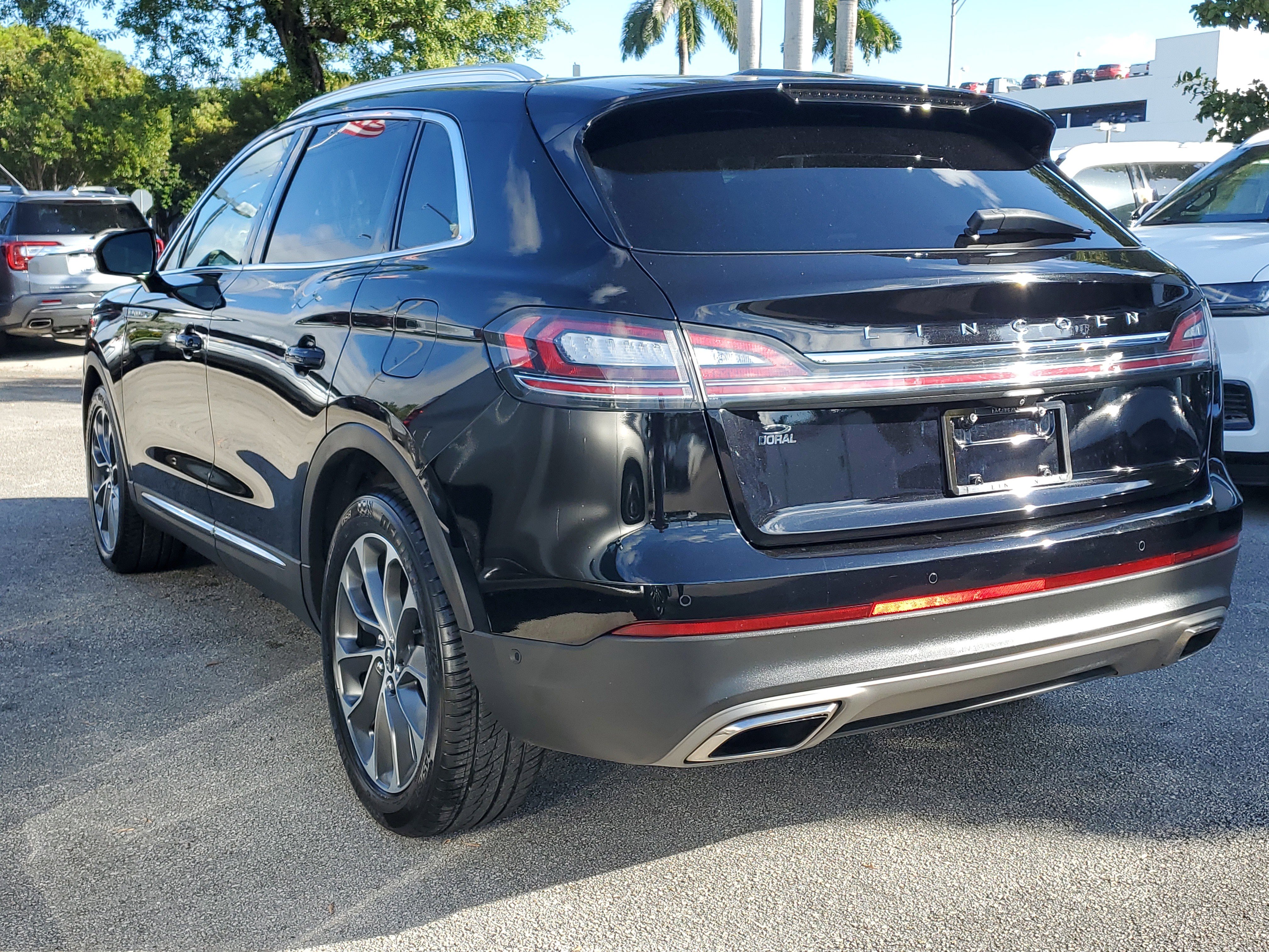 Certified 2022 Lincoln Nautilus Reserve w/ Equipment Group 201A image 4