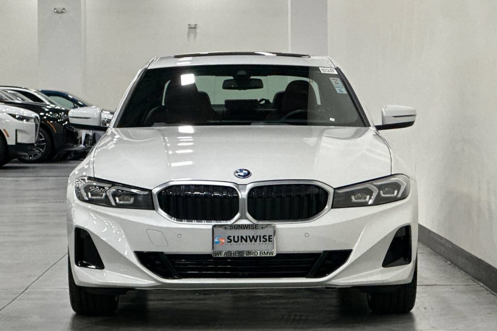 Used 2023 BMW 330e w/ Premium Package RWD image 9