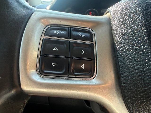 Used 2015 RAM 2500 Laramie w/ Convenience Group AWD/4WD image 22