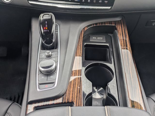 Used 2021 Cadillac Escalade Luxury RWD image 17