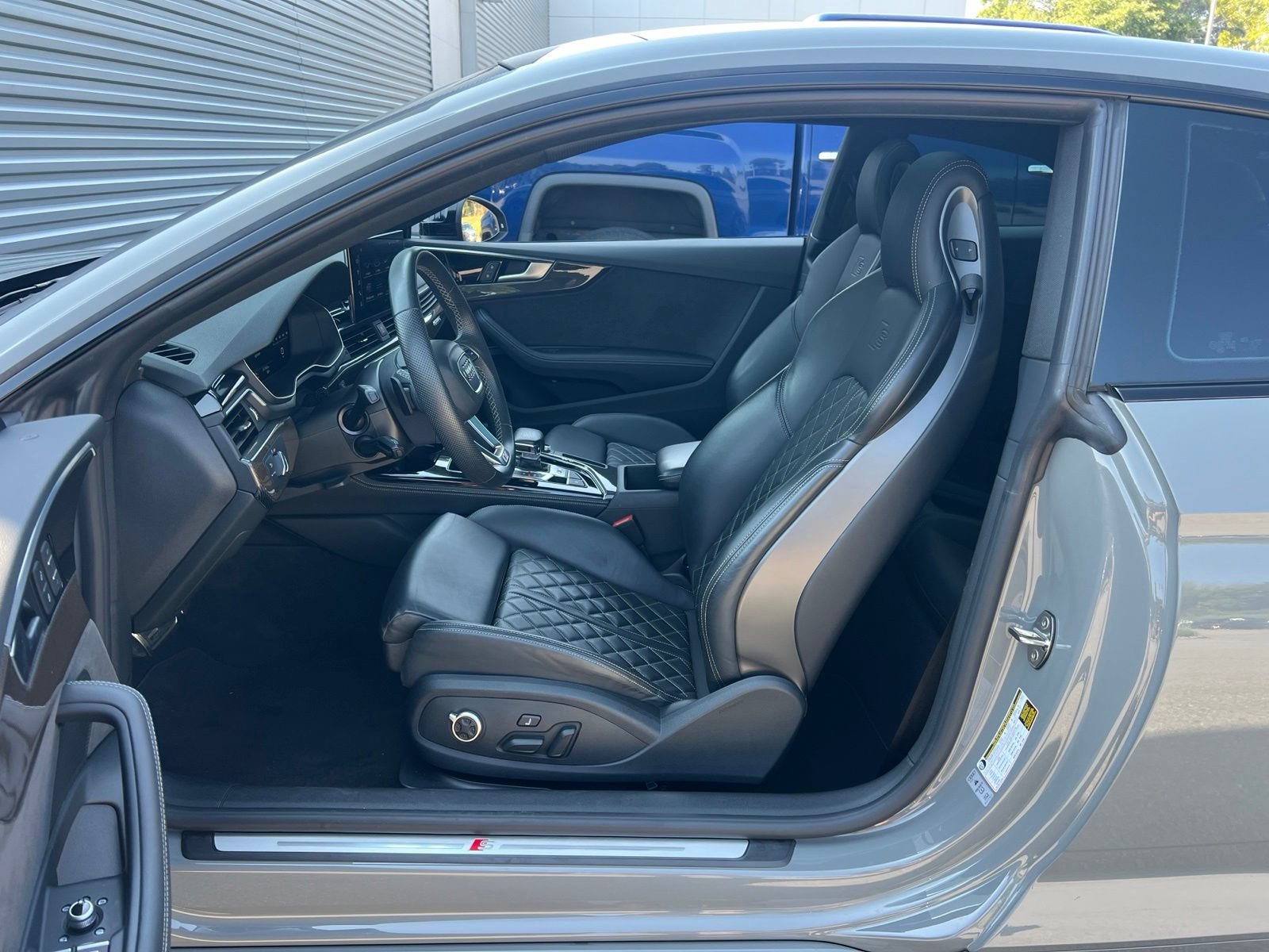 Used 2022 Audi S5 Premium Plus w/ Premium Plus AWD/4WD image 35