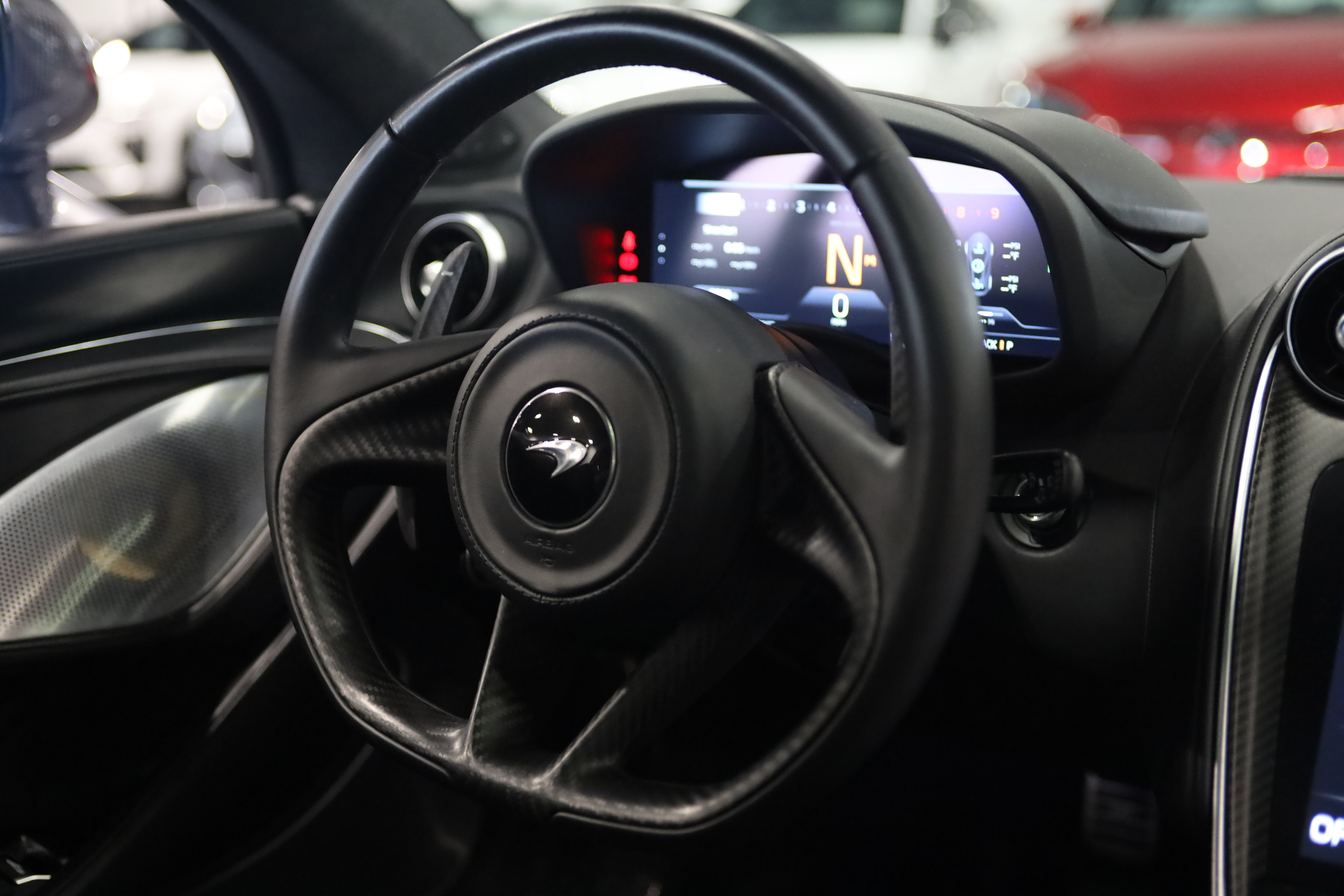 Used 2023 McLaren GT RWD image 26
