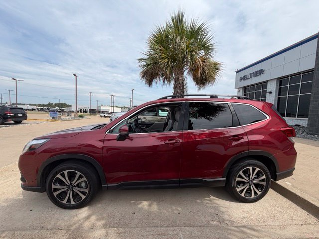Used 2022 Subaru Forester Limited AWD/4WD image 5