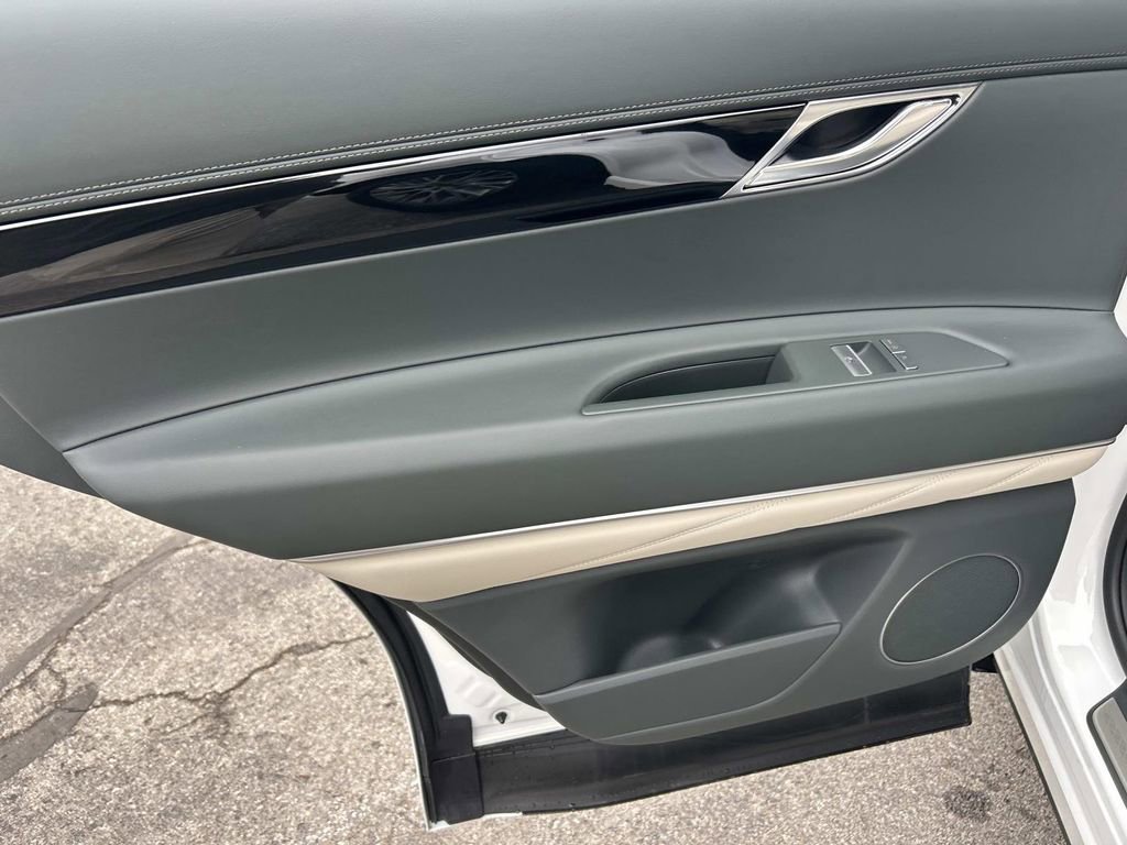 New 2026 Genesis GV80 2.5T image 20