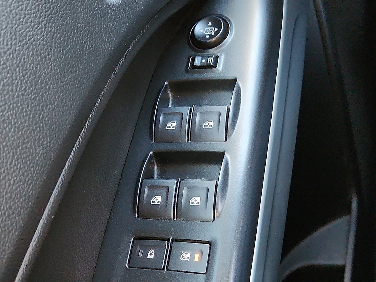 Used 2019 Chevrolet Colorado ZR2 image 9