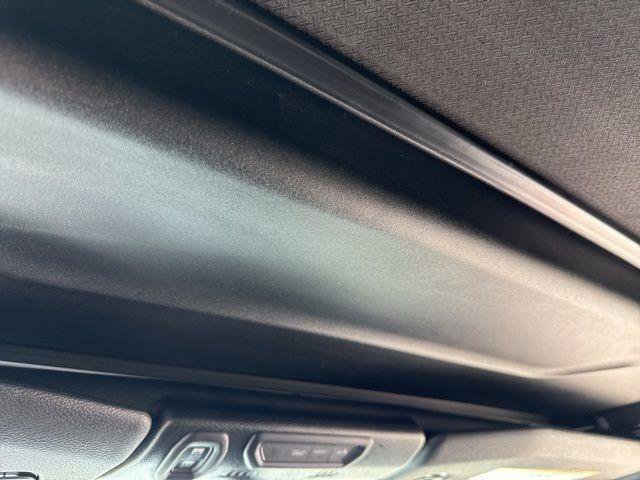 Used 2022 Jeep Wrangler Unlimited Sahara w/ Cold Weather Group image 23