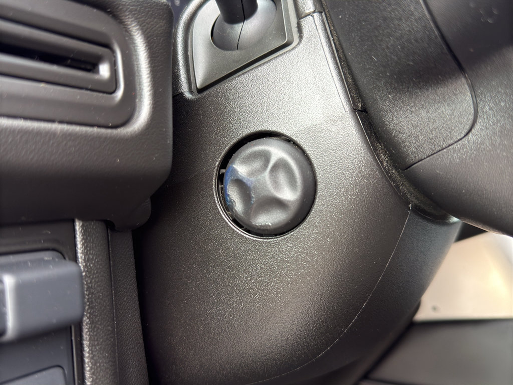 Used 2022 Chevrolet Suburban Z71 w/ Z71 Off-Road Package image 21