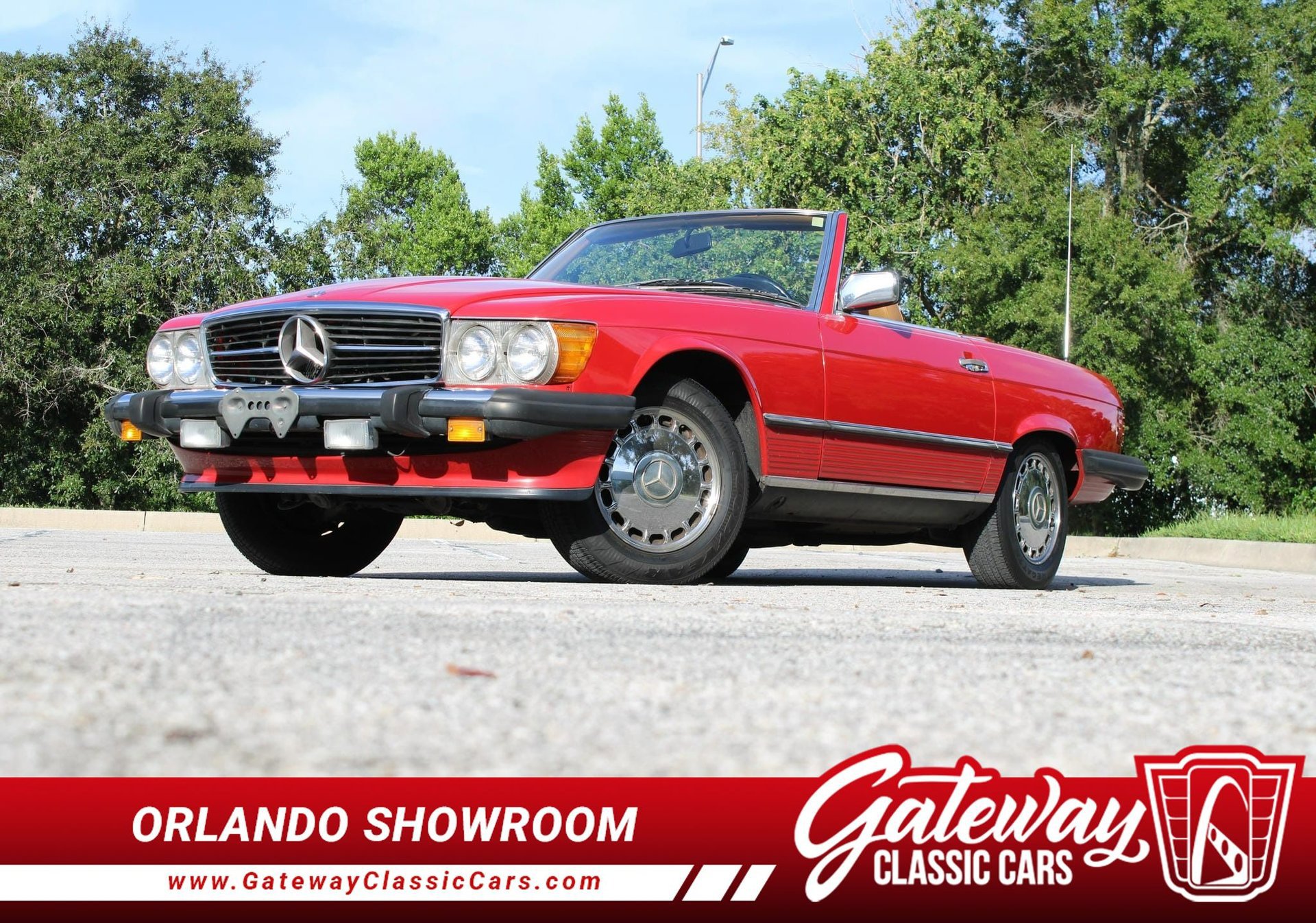 Used 1987 Mercedes-Benz 560 SL image 1