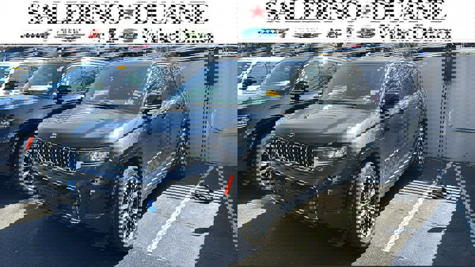 Used 2024 Jeep Grand Cherokee Overland w/ Luxury Tech Group IV image 1